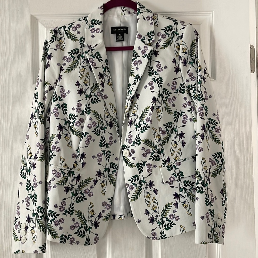 Liz Claiborne, floral blazer, size 6. Never worn.